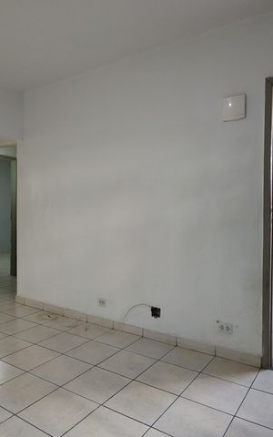 Casa de condomínio à venda com 180m², 3 quartos e 2 vagas Casa de condomínio à venda com 180m², 3 quartos e 2 vagasSala