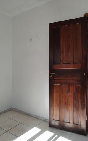 Casa de condomínio à venda com 180m², 3 quartos e 2 vagas Casa de condomínio à venda com 180m², 3 quartos e 2 vagasSuíte