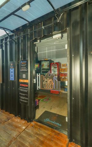 Apartamento à venda com 60m², 2 quartos e 1 vagaÁrea comum Mercadinho