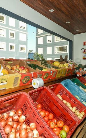 Apartamento à venda com 60m², 2 quartos e 1 vagaÁrea comum Feirinha semanal