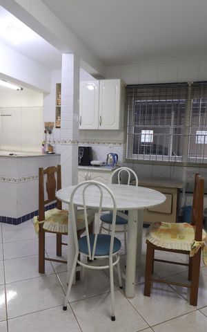 Casa à venda com 221m², 3 quartos e 4 vagasCozinha