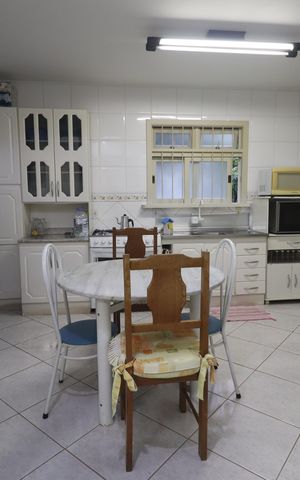 Casa à venda com 221m², 3 quartos e 4 vagasCozinha