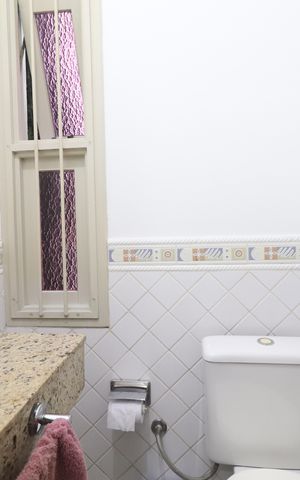 Casa à venda com 221m², 3 quartos e 4 vagasLavabo