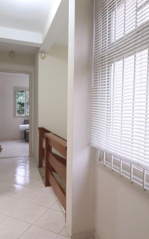 Casa à venda com 221m², 3 quartos e 4 vagasCorredor
