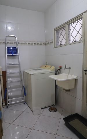 Casa à venda com 221m², 3 quartos e 4 vagasLavanderia