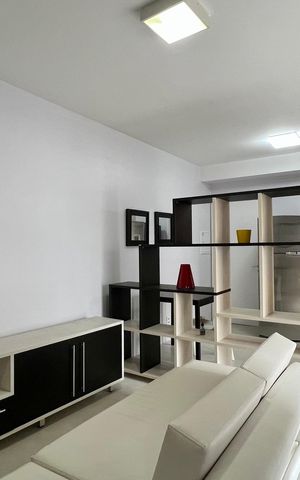 Studio para alugar com 38m², 1 quarto e 1 vaga Studio para alugar com 38m², 1 quarto e 1 vagaSala