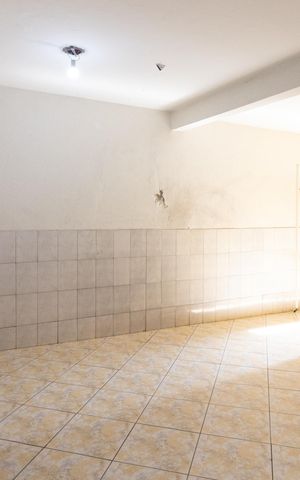 Casa à venda com 280m², 4 quartos e 2 vagas Casa à venda com 280m², 4 quartos e 2 vagasÁrea de Serviço