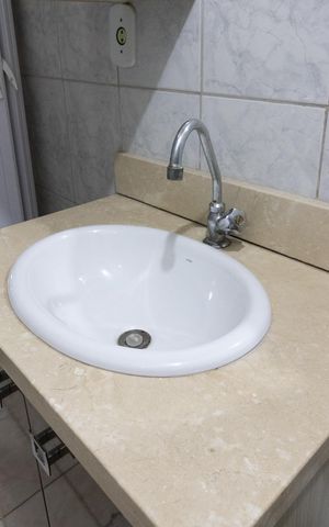 Casa à venda com 280m², 4 quartos e 2 vagas Casa à venda com 280m², 4 quartos e 2 vagasBanheiro da Suíte 2