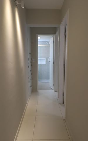 Apartamento à venda com 58m², 2 quartos e 1 vagaCorredor