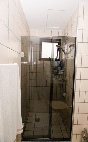 Apartamento à venda com 148m², 4 quartos e 4 vagasBanheiro da Suíte 2