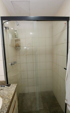 Apartamento à venda com 148m², 4 quartos e 4 vagasBanheiro da Suíte 1