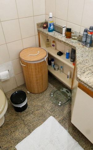 Apartamento à venda com 148m², 4 quartos e 4 vagas Apartamento à venda com 148m², 4 quartos e 4 vagasBanheiro da Suíte 1
