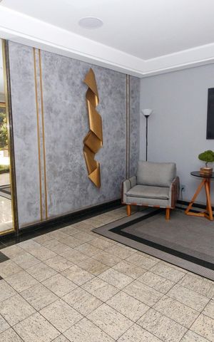 Apartamento à venda com 148m², 4 quartos e 4 vagasHall social