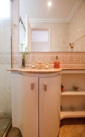 Apartamento à venda com 173m², 4 quartos e 3 vagasBanheiro da Suíte 4