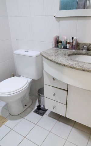 Apartamento à venda com 114m², 3 quartos e 2 vagasBanheiro da suíte 1