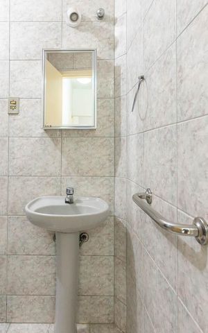 Apartamento à venda com 87m², 2 quartos e sem vagaBanheiro