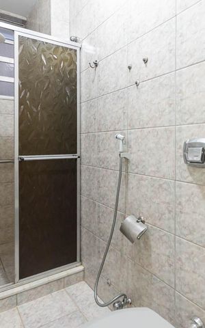 Apartamento à venda com 87m², 2 quartos e sem vagaBanheiro