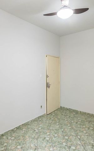 Apartamento à venda com 87m², 2 quartos e sem vagaSala