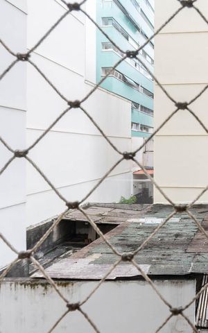 Apartamento à venda com 87m², 2 quartos e sem vagaVista