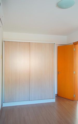 Apartamento à venda com 69m², 2 quartos e 1 vagaQuarto 2