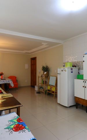 Apartamento à venda com 102m², 3 quartos e 2 vagasCozinha