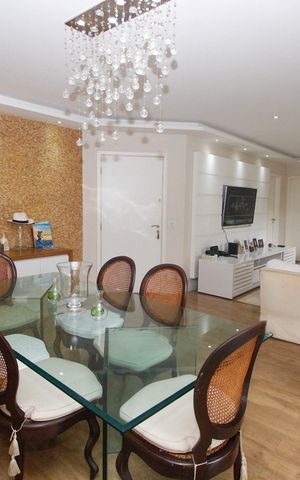 Apartamento à venda com 142m², 3 quartos e 2 vagasSala
