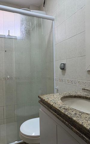 Apartamento à venda com 114m², 3 quartos e 3 vagas Apartamento à venda com 114m², 3 quartos e 3 vagasBanheiro Social