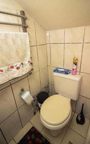 Casa de condomínio à venda com 118m², 2 quartos e 4 vagas Casa de condomínio à venda com 118m², 2 quartos e 4 vagasLavabo