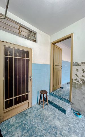 Casa à venda com 180m², 3 quartos e 3 vagasÁrea de Serviço