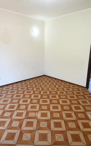 Casa para alugar com 244m², 3 quartos e 4 vagasSala