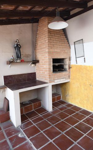 Casa para alugar com 244m², 3 quartos e 4 vagasChurrasqueira