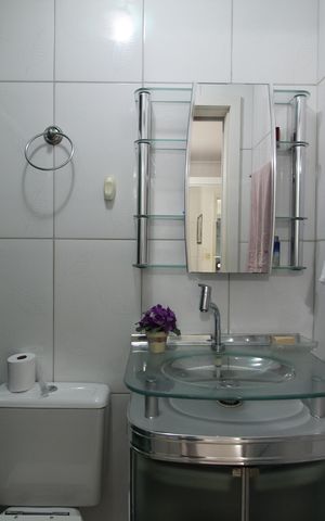 Apartamento à venda com 200m², 2 quartos e sem vagaQuarto 2 - Banheiro