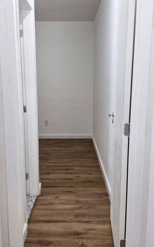 Apartamento para alugar com 55m², 2 quartos e 1 vaga Apartamento para alugar com 55m², 2 quartos e 1 vagaCorredor