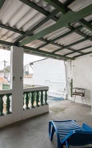 Casa à venda com 272m², 3 quartos e 2 vagas Casa à venda com 272m², 3 quartos e 2 vagasÁrea comum