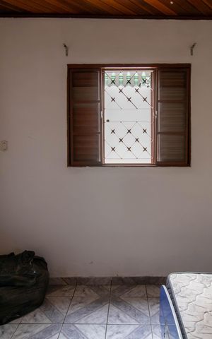 Casa à venda com 272m², 3 quartos e 2 vagas Casa à venda com 272m², 3 quartos e 2 vagasQuarto 2
