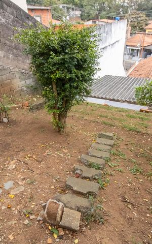Casa à venda com 272m², 3 quartos e 2 vagas Casa à venda com 272m², 3 quartos e 2 vagasÁrea comum