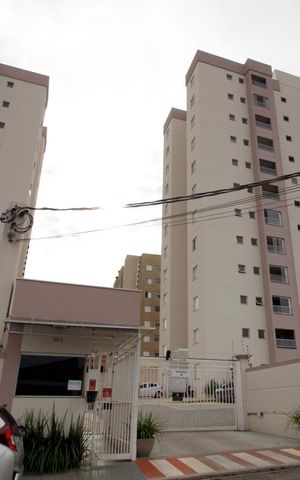 Apartamento para alugar com 62m², 2 quartos e 1 vagaFachada