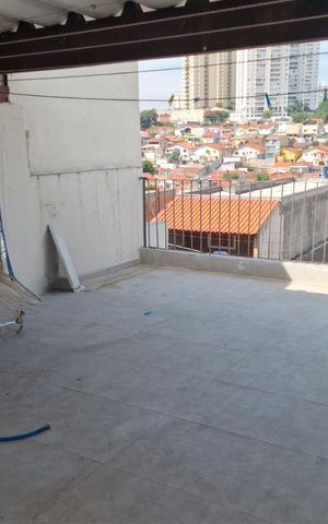 Casa à venda com 216m², 5 quartos e 3 vagas