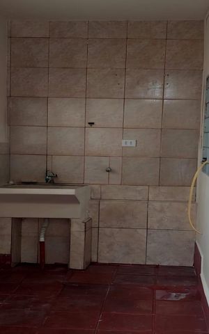 Casa à venda com 216m², 5 quartos e 3 vagas Casa à venda com 216m², 5 quartos e 3 vagasÁrea de Serviço
