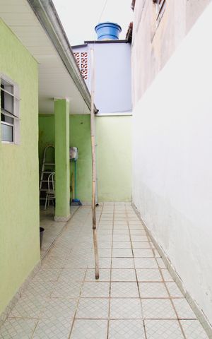 Casa à venda com 93m², 2 quartos e 2 vagasQuintal