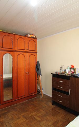 Casa à venda com 93m², 2 quartos e 2 vagasQuarto 2