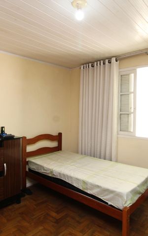 Casa à venda com 93m², 2 quartos e 2 vagasQuarto 2