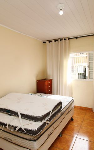 Casa à venda com 93m², 2 quartos e 2 vagasQuarto 1