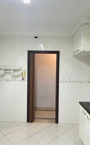 Apartamento para alugar com 105m², 3 quartos e 2 vagas Apartamento para alugar com 105m², 3 quartos e 2 vagasCozinha