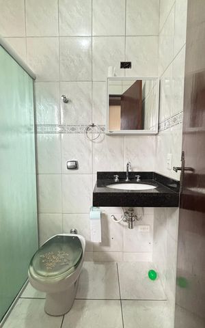 Apartamento para alugar com 105m², 3 quartos e 2 vagas Apartamento para alugar com 105m², 3 quartos e 2 vagasBanheiro da Suíte