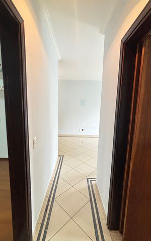Apartamento para alugar com 105m², 3 quartos e 2 vagas Apartamento para alugar com 105m², 3 quartos e 2 vagasCorredor
