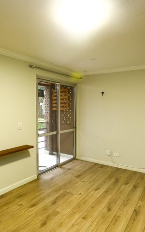 Apartamento à venda com 55m², 2 quartos e 1 vaga Apartamento à venda com 55m², 2 quartos e 1 vagaSala