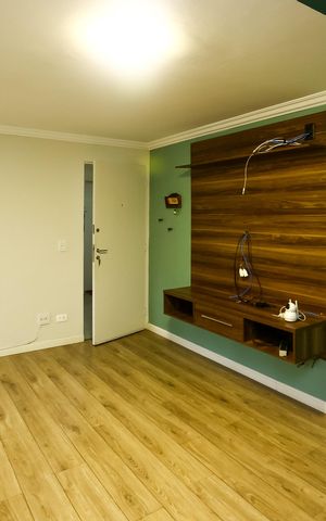 Apartamento à venda com 55m², 2 quartos e 1 vaga Apartamento à venda com 55m², 2 quartos e 1 vagaSala