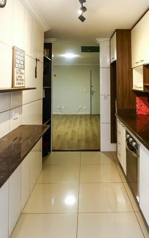 Apartamento à venda com 55m², 2 quartos e 1 vaga Apartamento à venda com 55m², 2 quartos e 1 vagaCozinha