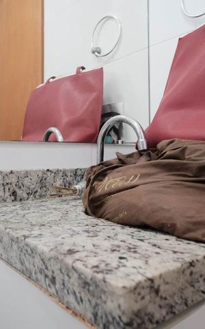 Casa de condomínio à venda com 137m², 3 quartos e 2 vagasLavabo 1